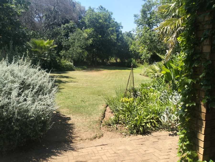 4 Bedroom Property for Sale in Zoutpansdrift A H North West